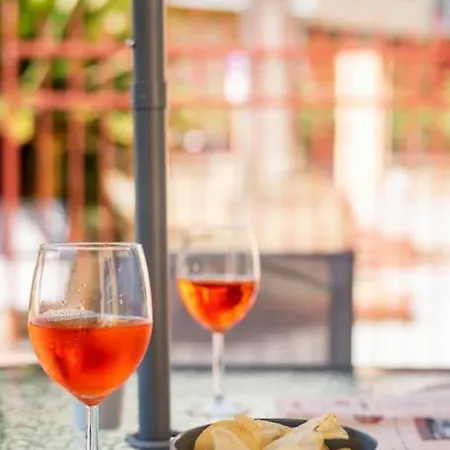 Zefiro Flexyrent Apt. A.c., Parking Close To Apartamento